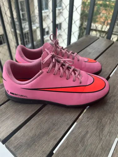 Chuteira Nike futsal