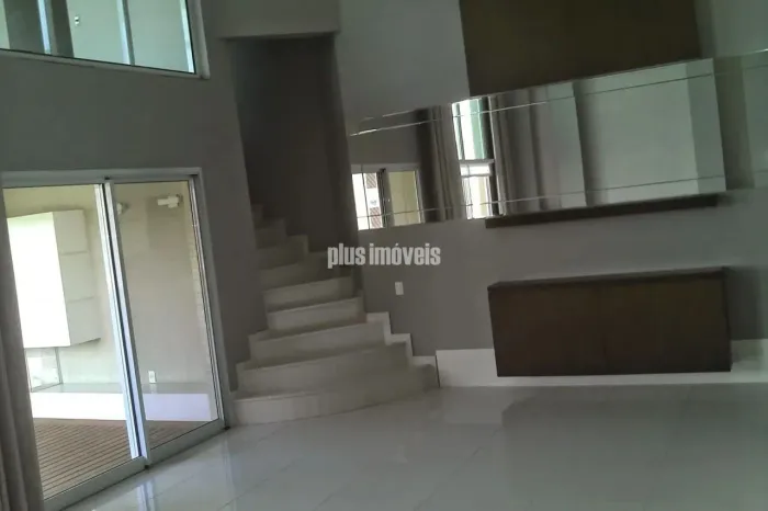 CONDOMINIO VILLAGIO PANAMBY, CLUB, PROXIMO A ESCOLAS,HOSPITAIS,SHOPPING .