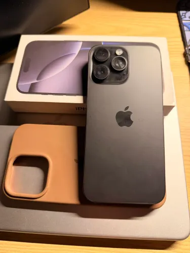 iPhone 15 Pro Max Preto Titânio /Excelente Estado /Caixa