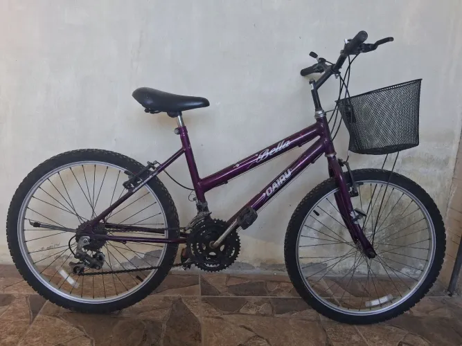 Vendo bicicleta aro 24 feminina novíssima com nota fiscal