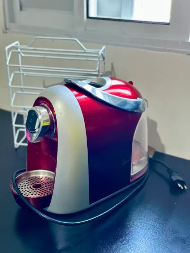 Cafeteira Três Corações Modo S04 + Porta Cápsulas