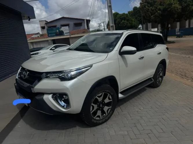 Toyota Hilux SW4 SRX Diamo. 4X4 2.8 TB DIE AUT 2019