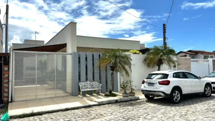 Casa com 220m² com 3 Suítes no Condomínio Mares do Sul em Marechal Deodoro