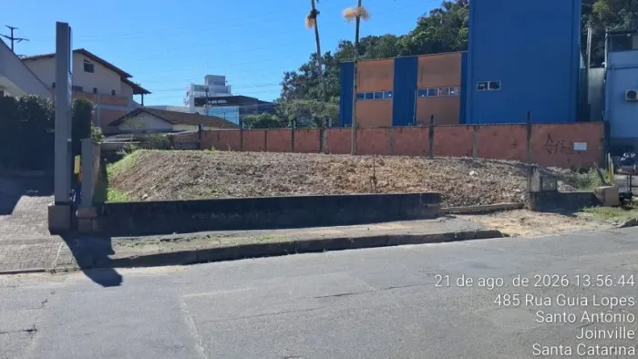 Oportunidade Comercial Estratégica Próximo à Rua Dona Francisca