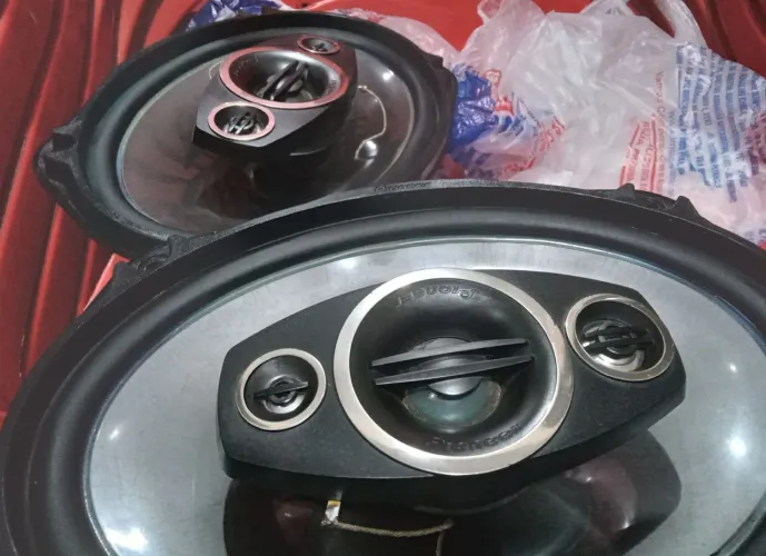 Pioneer 6x9 550w