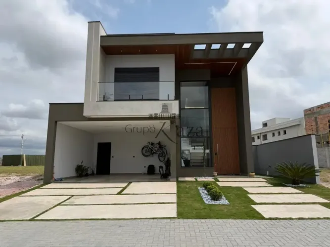 Casa Condomínio em São José dos Campos