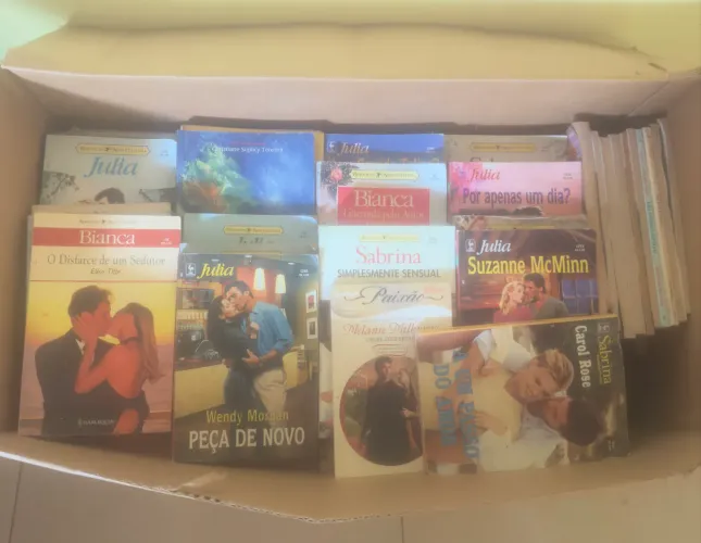 ? QUEIMA DE ESTOQUE - LIVROS A R$1,00 