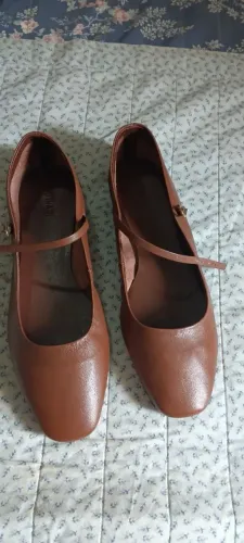 Sapatilha baixa caramelo em couro