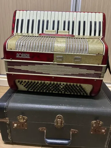 Acordeon / Gaita Moreschi Italiana 120 Baixos - Raridade + Case Original