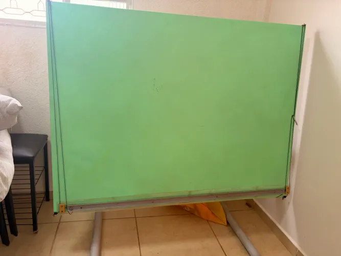 Prancheta para desenho com ângulo