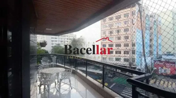 Apartamento - Padrão / Residencial / Maracanã
