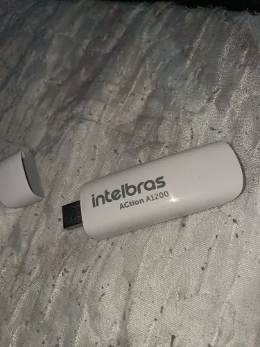 ? Adaptador Wi-Fi USB Intelbras Action A1200 Dual Band