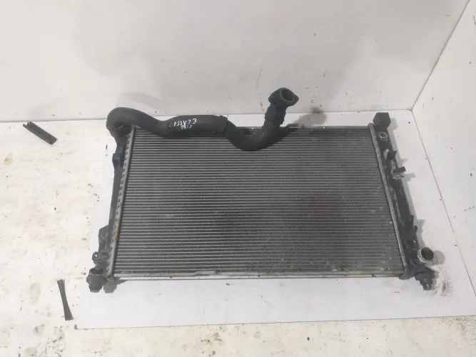 Radiador Mercedes C180 2006 compressor