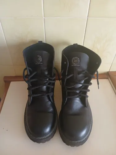 Coturno/Bota Masculina N?43 em Couro Genuíno