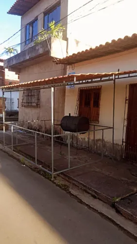 Aliga-se tenda para churrasco ou lanches :