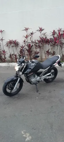 Nova Nova e bem cuidada.toda revisada