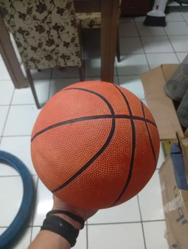 Bola de basquete média