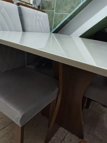 Mesa 4 cadeiras
