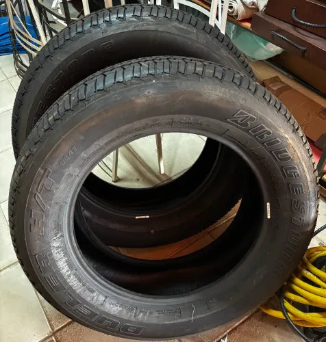 Pneus NOVOS 255/60R18 108H DUELER H/T 684 