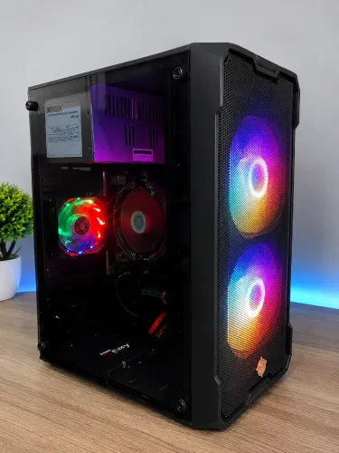 CPU Intel Core i7 + 16GB RAM + SSD 512GB