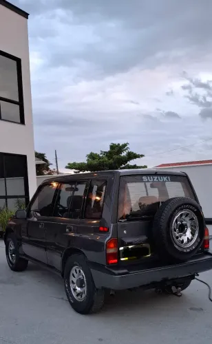 Suzuki Sidekick Metal 1994