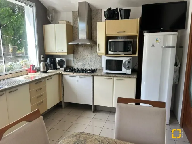 Casa com 7 quartos, 3 vagas e 400m² para vender por R$ 2.980.000,00