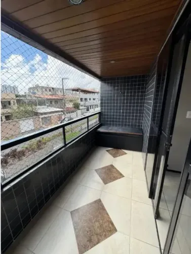 Imóvel para venda possui 80 metros quadrados com 3 quartos em Tamarineira - Recife - PE