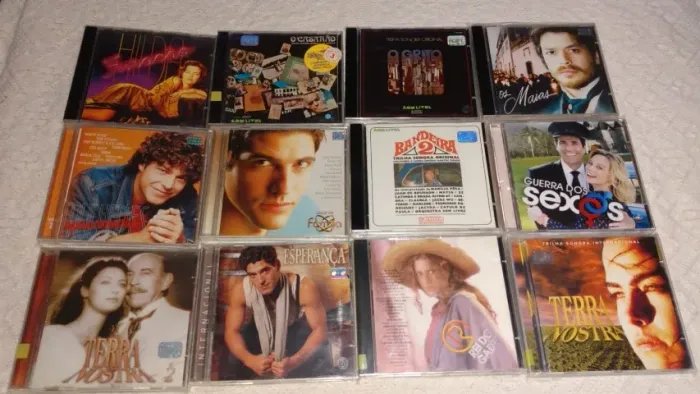 CDs de novelas e trilhas sonoras de filmes