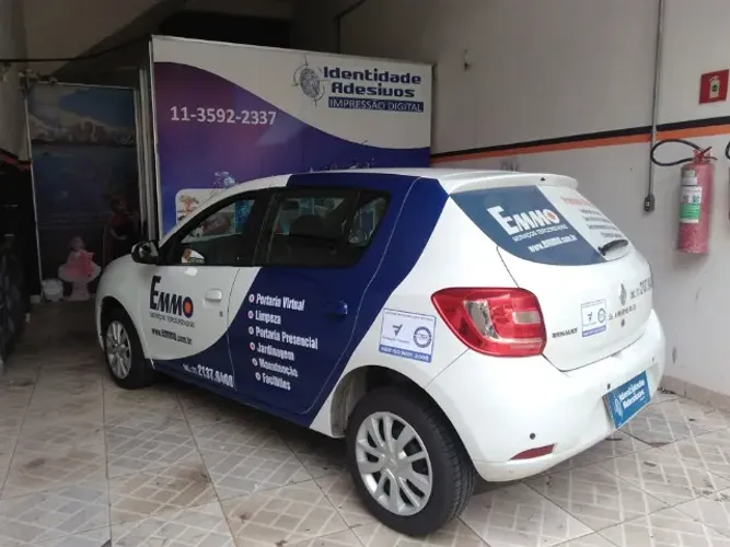 Plotagem e Sinalização automotiva