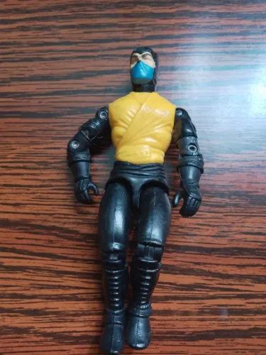 Boneco vintage Scorpion