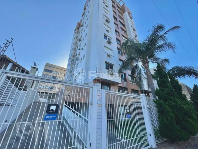 Apartamento à venda Rua Itapeva, Passo da Areia - Porto Alegre