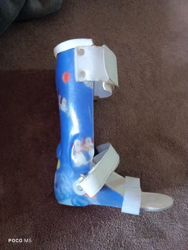 Doação bota ortopédica (tipo órtese)