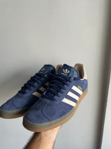 Tênis adidas Gazelle