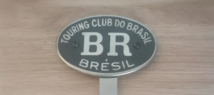 Plaqueta Emblema BR Brasil Touring c Suporte Fusca 