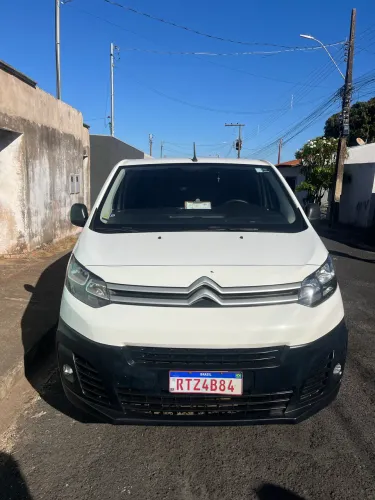 Citroen Jumpy Cargo 1.5 Turbo Diesel 2022