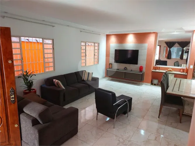 Sobrado com 3 quartos à venda em Nova cerejeira - SP