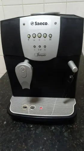 Cafeteira expresso automática grão/pó  Saeco  Incanto