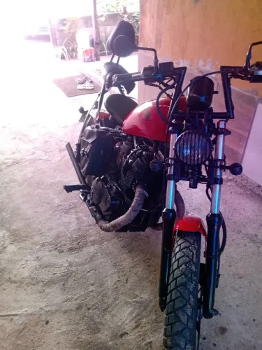 Cb 400 modificada