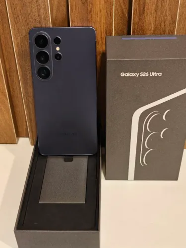 Título: Samsung Galaxy S26 Ultra 512GB - Novo (Aberto apenas para testes) + Caixa Completa
