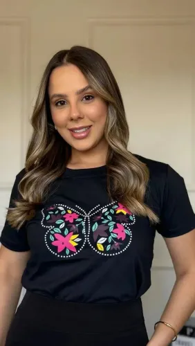 Kit de 28 t-shirts do P ao G2 para revendedoras