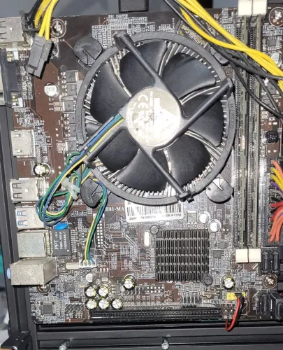 KIT H81+I7 4790S+2X2GB DDR3 1333MHZ COM CPU COOLER