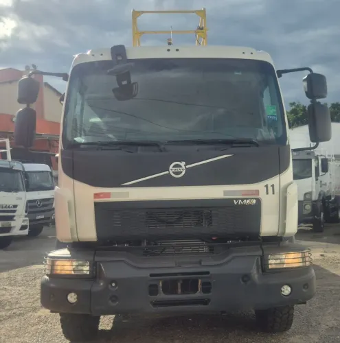 VM 290 6×4 Pipa 20 mil litros 