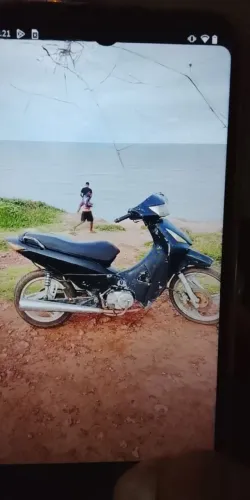 Vende se uma biz 2,500