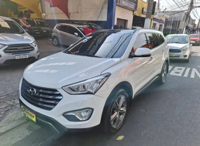 Hyundai Grand Santa Fe 3.3 V6 4X4 Tiptronic 2015