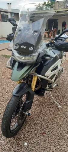 Moto excelente 