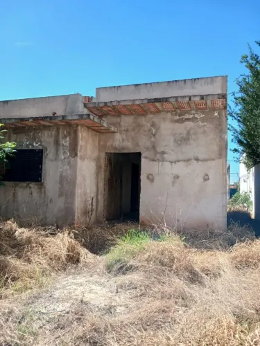 Vendo construção vale igapo