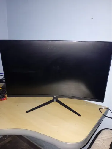 MONITOR HQ 27 POLEGADAS TELA CURVADA
