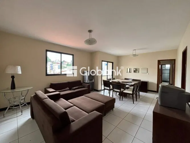 Apartamento mobiliado com 3 quartos. sendo 1 suite, 2 vagas de garagem com 110m² no bairro