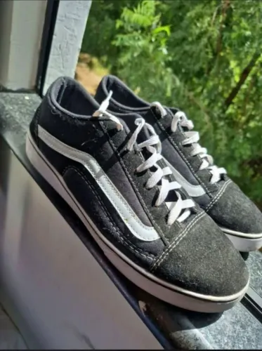 Tênis Vans Old Skool