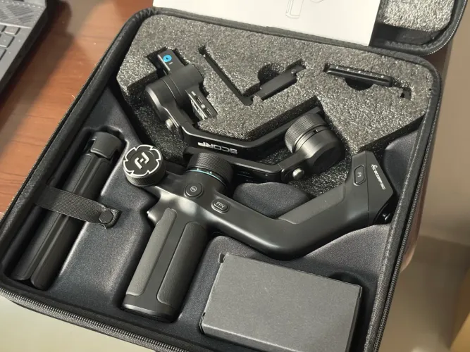 Gimbal SCORP Mini 2 - Câmera e celular